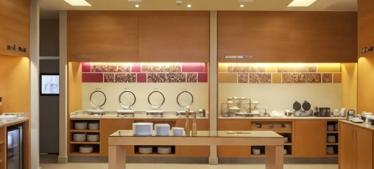 思劳阿罗普欢朋酒店(Hampton Inn by Hilton Silao-Aeropuerto Bajio)图片