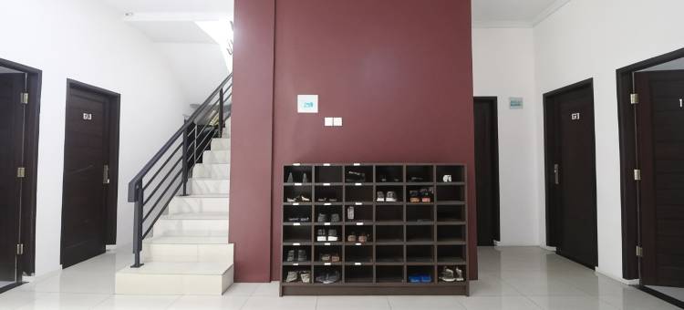 红门酒店-棉兰加兰卡拉卡涛(RedDoorz @ Jalan Krakatau Medan)图片