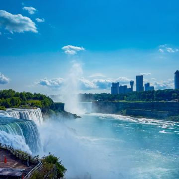 美国+波士顿+纽约+华盛顿+尼亚加拉瀑布+黄石国家公园13日跟团游