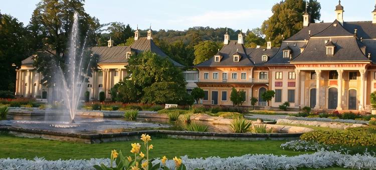 德雷斯顿皮尔尼茨城堡酒店(Schloss Hotel Dresden Pillnitz)图片