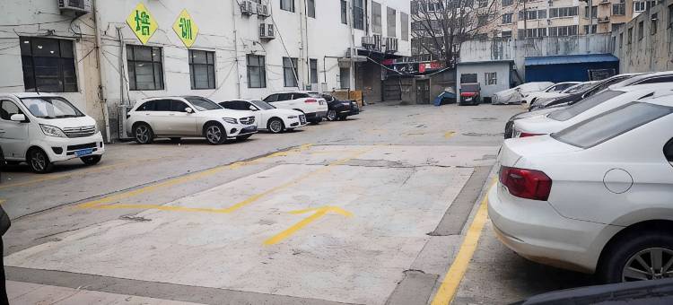 临泉君豪大酒店图片
