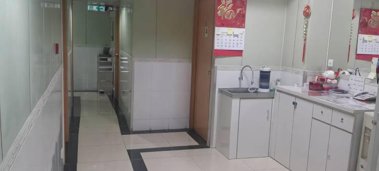 香港惠华宾馆(近高铁香港西九龙站)图片
