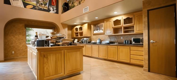 领土贝斯特韦斯特套房酒店(Best Western Territorial Inn  Suites)图片