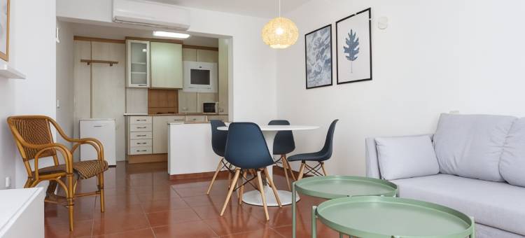 托萨滨海公寓酒店(Apartments Mar de Tossa)图片