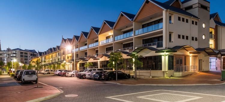 海豚码头公寓(Dolphin Quay Apartments)图片