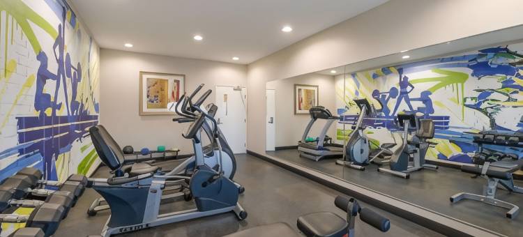 贝斯特韦斯特北布莱恩特酒店(Best Western North Bryant Inn)图片