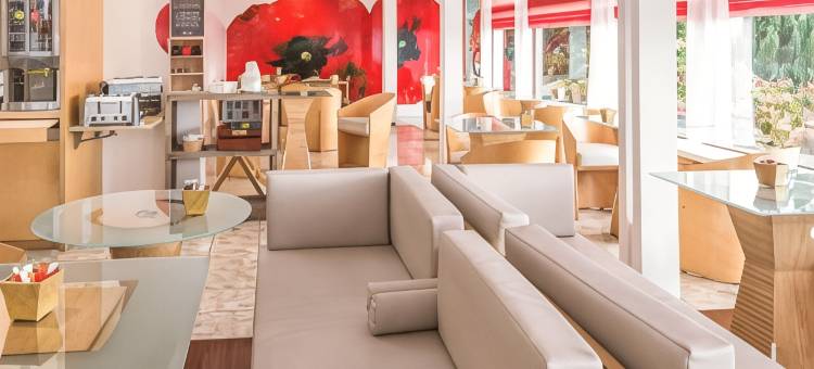 宜必思圣布里厄伊费尼亚克酒店(Ibis Saint Brieuc Yffiniac)图片