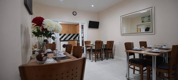 依尔福伍德兰兹小屋(Woodlands Lodge Ilford)图片