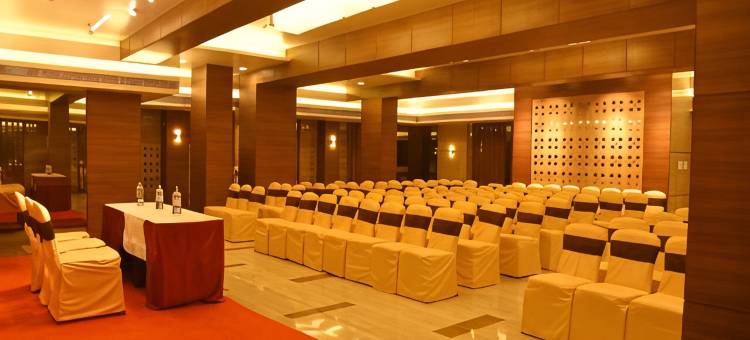苏拉比国际兹波史普立酒店(Zip by Spree Hotels Surabi International Vellore)图片