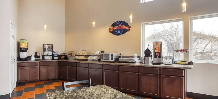 阿普尔顿温德姆呗盟酒店(Baymont by Wyndham Appleton)图片