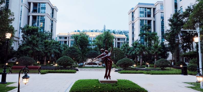鲜花温馨小家长短租公寓(环湖南路分店)图片