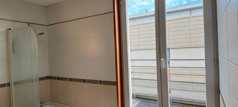 利摩日市中心车站阿特里姆基里亚德酒店(Kyriad Limoges Centre - Gare - Atrium)图片