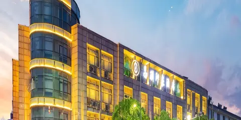 昌碩印象酒店(安吉萬象世界購物廣場店)