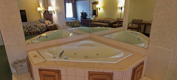 布拉德伯里贝斯特韦斯特套房酒店(Best Western Bradbury Inn  Suites)图片
