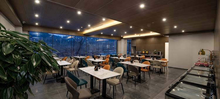壹号精选酒店(可可托海镇店)图片