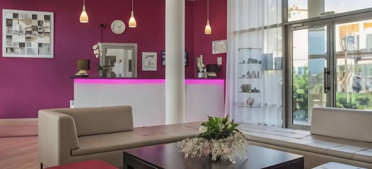 毕奥格林斯德索菲亚安提波利斯公寓酒店(Nemea Appart Hotel Green Side Biot Sophia Antipolis)图片