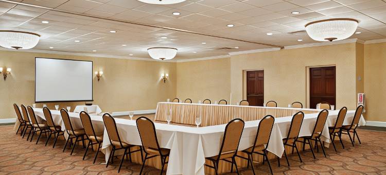 新英格兰贝斯特韦斯特优质酒店(Best Western Plus New Englander)图片