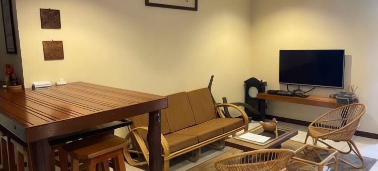 海狼出没(曾用名：洪馆小舍)(BarraCuda Den (previously known as Jono's Place))图片