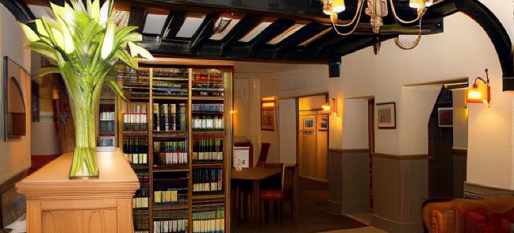 熊之酒店 - 格林国王旅馆(The Bear Hotel by Greene King Inns)图片
