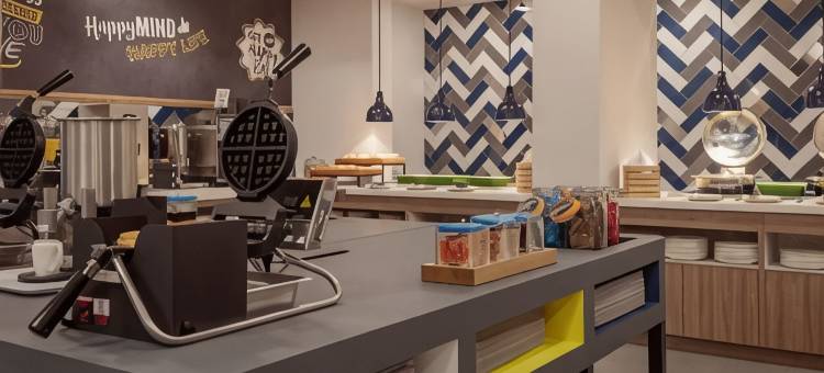 伦敦鲁顿机场希尔顿欢朋酒店(Hampton by Hilton London Luton Airport)图片