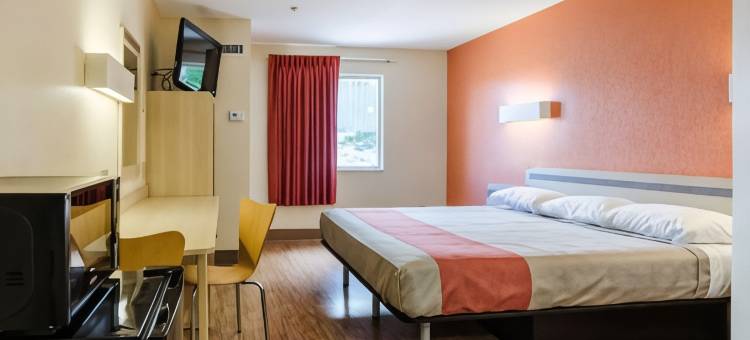 6号布里斯都汽车旅馆(Motel 6 Bristol, VA)图片