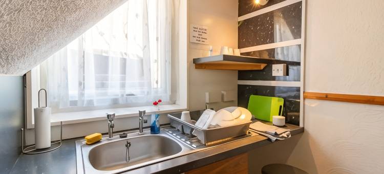 宾利酒店(OYO the Bentleys Hotel)图片