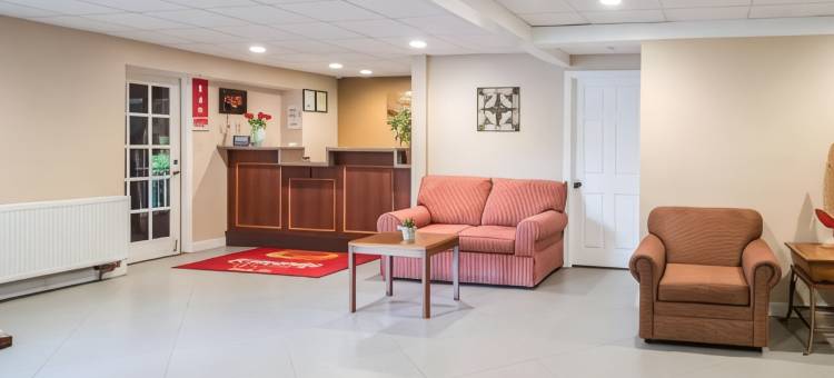 蒂尔顿伊克诺套房度假村(TiltonLodge Inn & Suites)图片