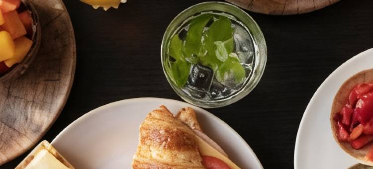 昆汀金熊酒店(Quentin Golden Bear Hotel)图片