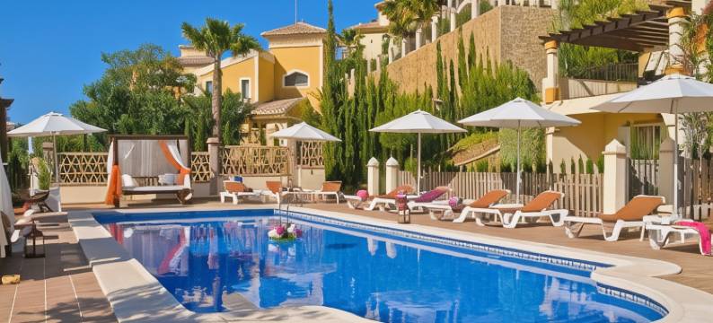 拉曼加俱乐部蒙特马里斯高尔夫豪华别墅公寓(Montemares Golf Luxury Villas & Apartments at la Manga Club)图片