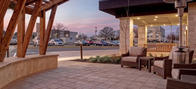 欧弗兰帕克/堪萨斯城Staybridge Suites酒店(Staybridge Suites Overland Park-Kansas City Area)图片