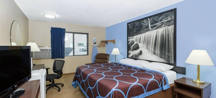 曼哈顿温德姆速8酒店(Super 8 by Wyndham Manhattan KS)图片