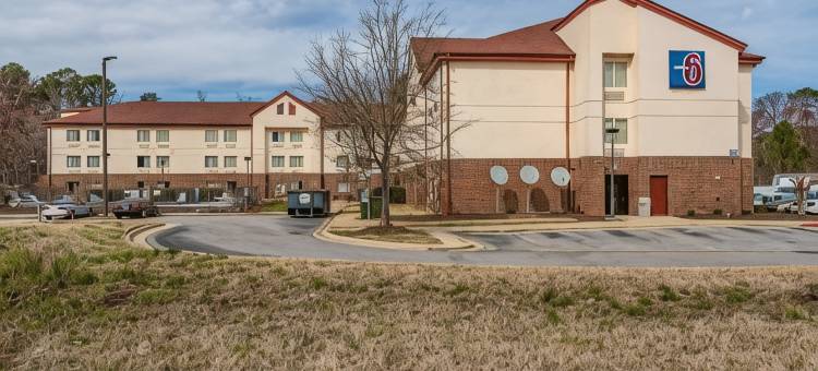 落基山6号汽车旅馆(Motel 6 Rocky Mount, NC)图片