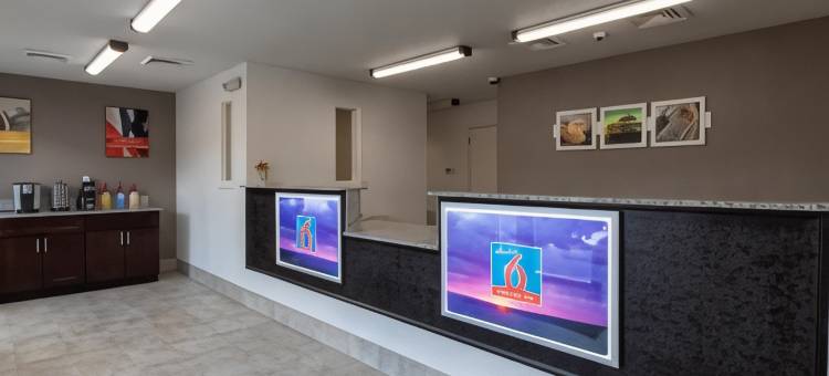 南卡罗莱纳格林维尔 - I-85 市中心附近 6 号汽车旅馆(Motel 6 Greenville, SC - I-85 Near Downtown)图片