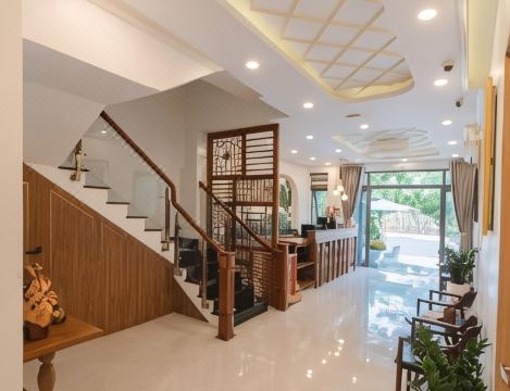 West Lake Hotel - Near Bai Dai Beach Hotel Overview