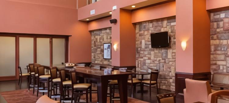 希尔顿欢朋酒店-米申(Hampton Inn & Suites Mission)图片