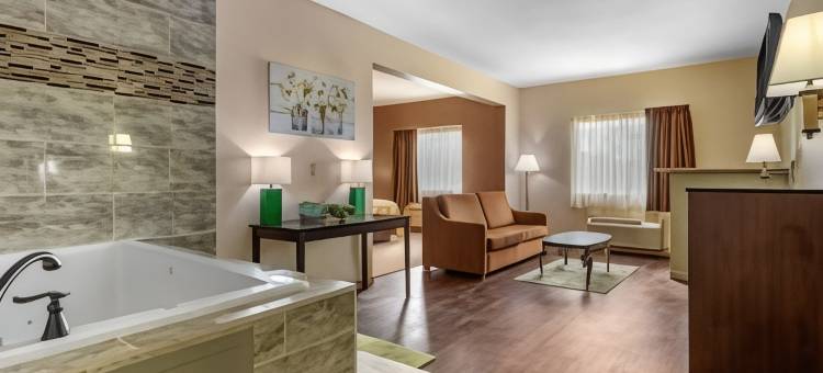 西孟斐斯I-40凯艺酒店(Quality Inn West Memphis I-40)图片