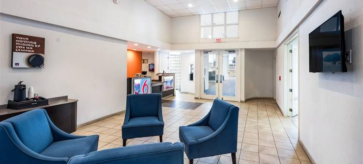 德克萨斯州欧文 6 号开放式公寓 - 欧文 DFW 机场东(Studio 6 Irving, TX - Irving DFW Airport East)图片