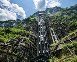 Cool off at Wulong Karst and unlock sinkholes and gorges