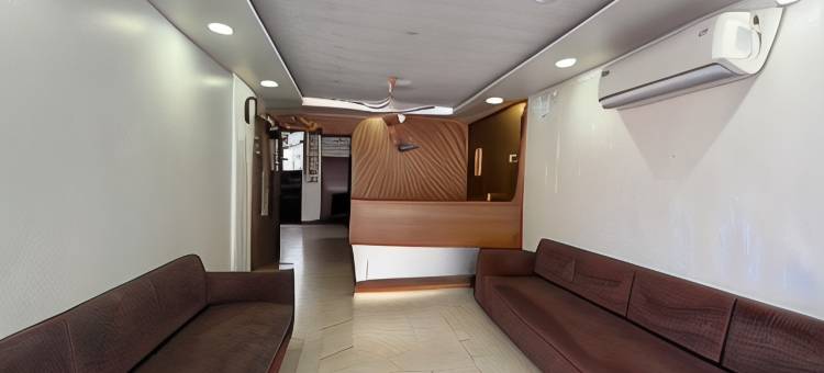 新萨姆拉特酒店(Hotel New Samrat)图片