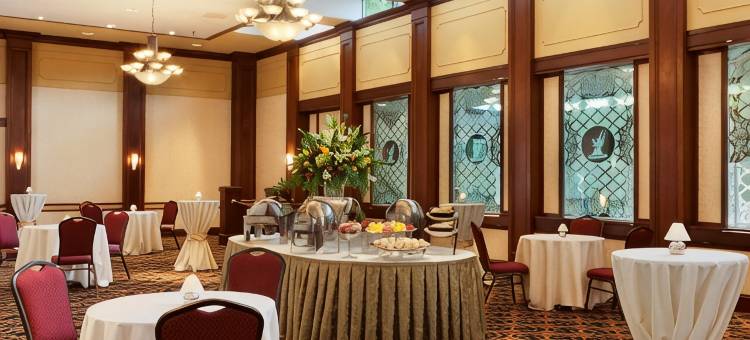 希尔顿逸林酒店-夏洛特镇(DoubleTree by Hilton Charlottesville)图片
