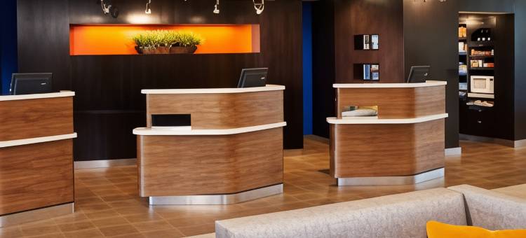 奥佛兰公园堪萨斯城/会展中心万怡酒店(Courtyard Kansas City Overland Park/Convention Center)图片