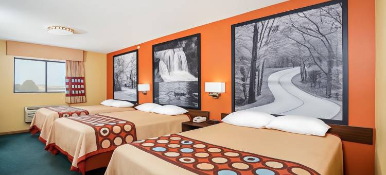 克劳福兹维尔速8酒店(Super 8 by Wyndham Crawfordsville)图片