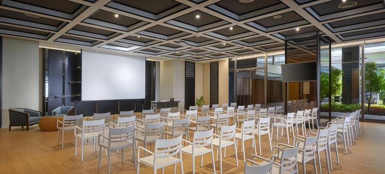 广明公园科穆恩生活与健康酒店(Hotel Komune Living & Wellness Kuala Lumpur)图片