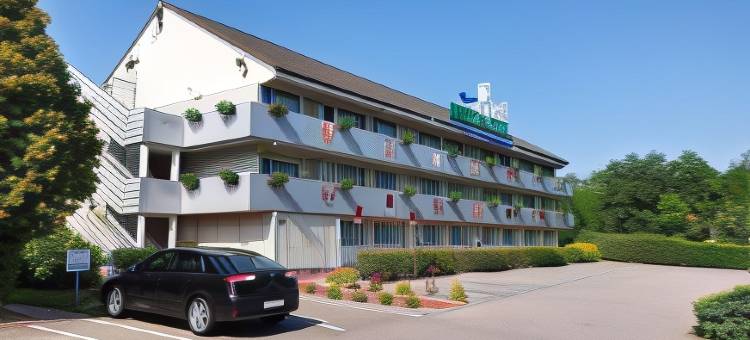雷安维莱南希吕内维勒英式酒店(Brit Hotel Confort Nancy Lunéville)图片