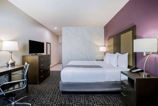 休斯顿赛普里斯拉昆塔温德姆套房酒店(La Quinta Inn & Suites by Wyndham Houston Cypress)