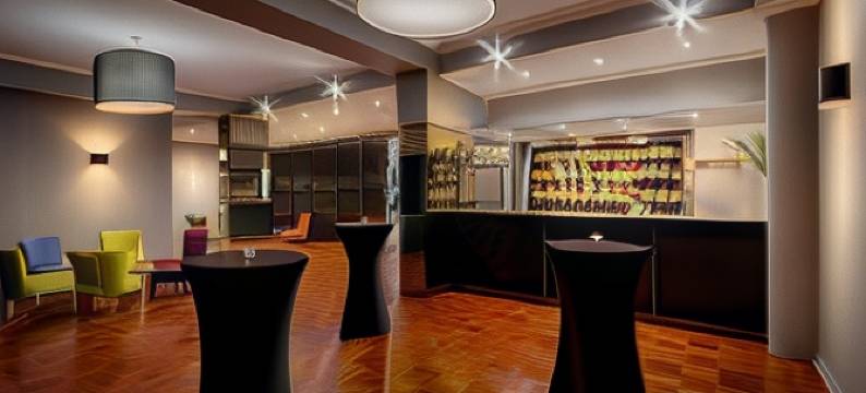 巴克利冠饰酒店(Crest on Barkly Hotel)图片