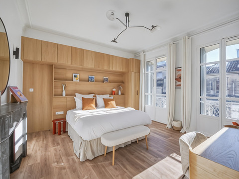 维克多雨果别墅 by Odomo