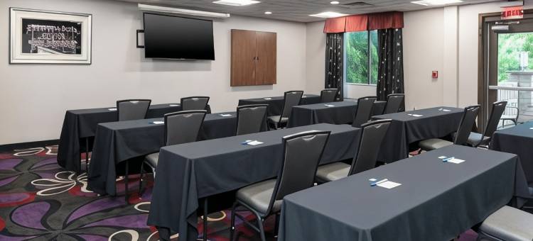 智选假日套房酒店哥伦布 - 北极星大路(Holiday Inn Express & Suites Columbus - Polaris Parkway)图片