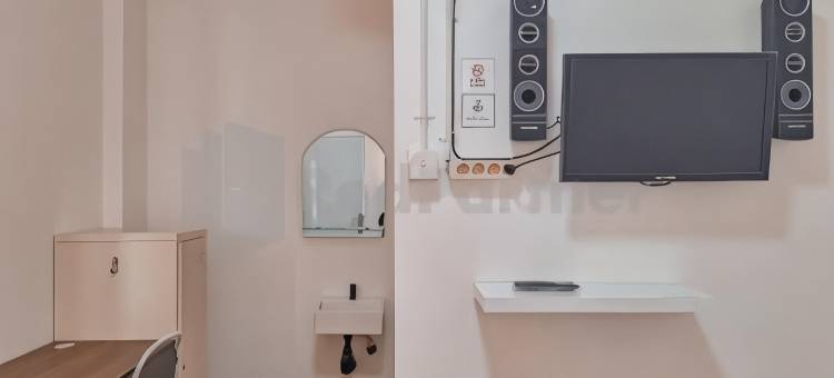 Adam Guesthouse Mitra RedDoorz图片