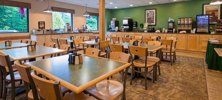 乔治湖贝斯特韦斯特酒店(Best Western of Lake George)图片